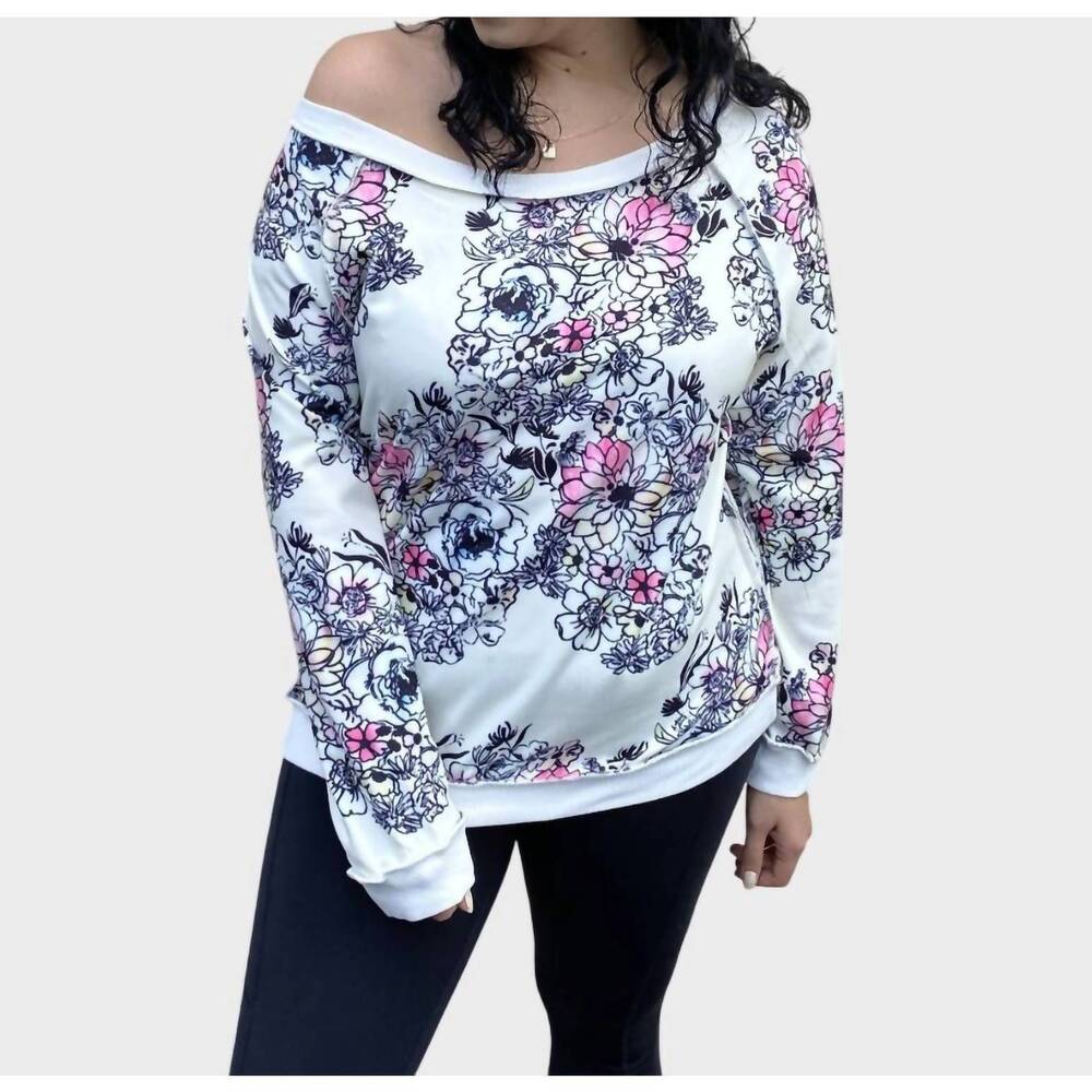 NEW SHE & SHO daisy slouchy sweater in white